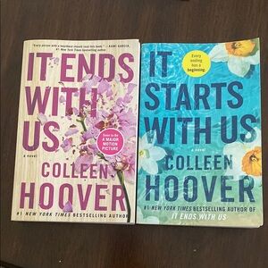 Book Set - It Ends With Us & It Starts With Us